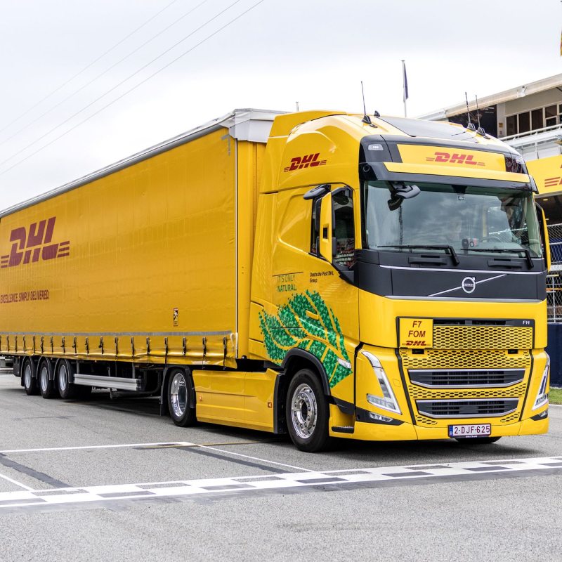 DHL ist für die Logistik bei der Formel 1 zuständig